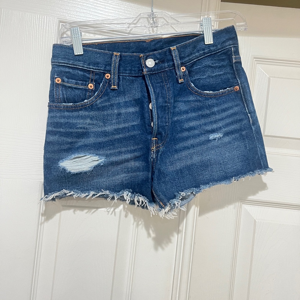 Levi's Dark Blue Frayed‎ Hem Jean Shorts size 24
